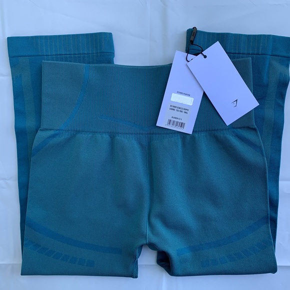 Gymshark Geo Ombré Seamless Cropped Leggings - Picture 2 of 3